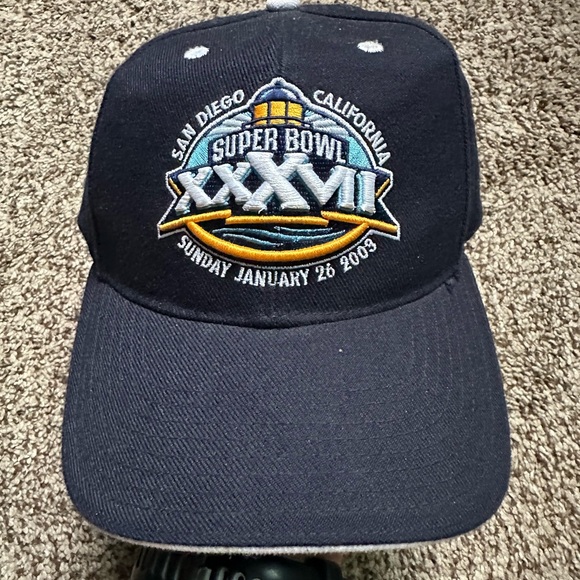 Super Bowl XXXVII film crew Navy Cap - Picture 1 of 4